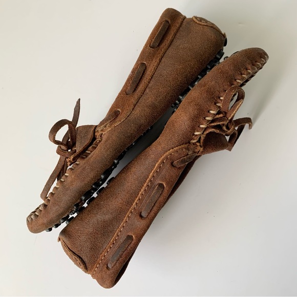 Minnetonka Moccasins - Picture 8 of 8
